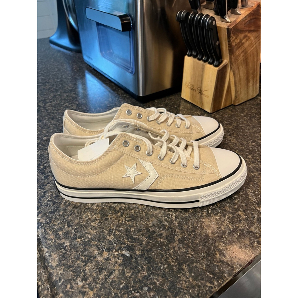 NWT Chuck Taylor All Star Star Player 76 - Picture 3 of 9
